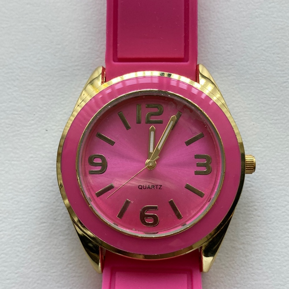 Macy’s Pink & Gold Silicone Wristwatch (Quartz) brand